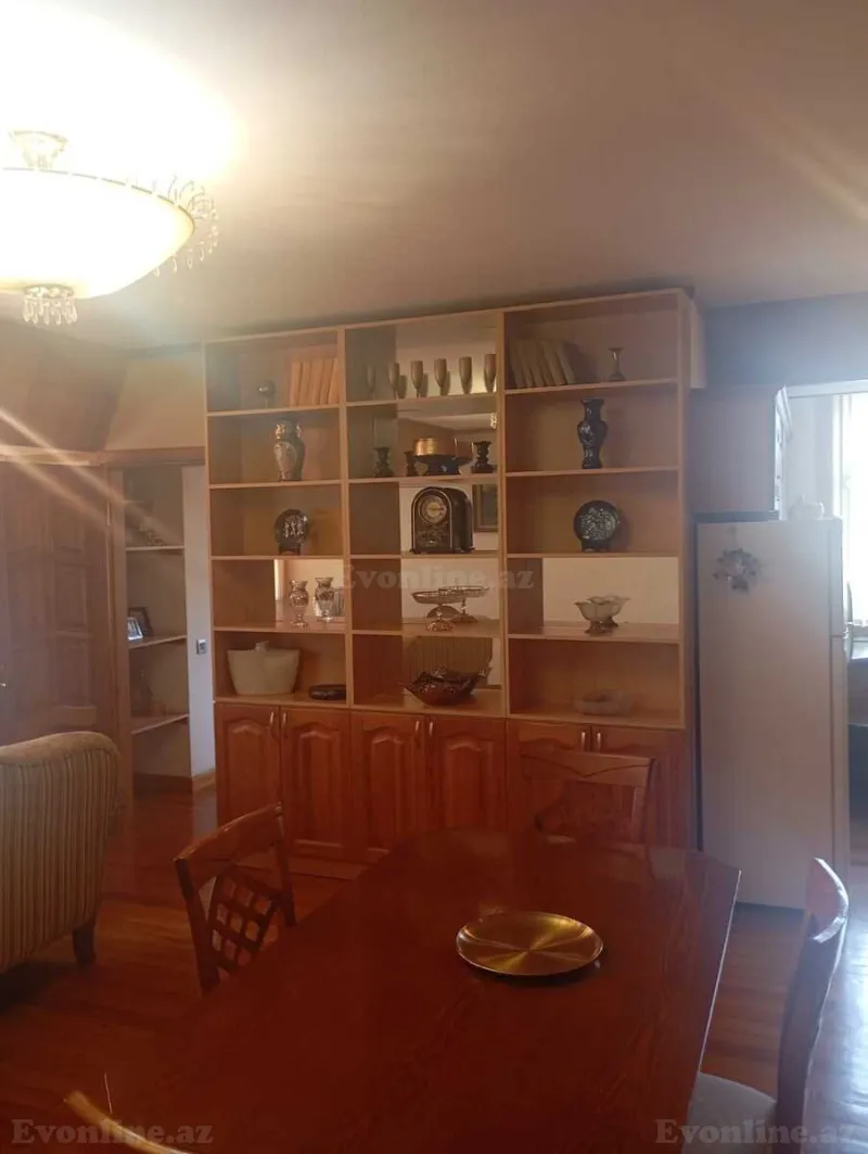 Satılır 3 otaqlı Mənzil Köhnə tikili 75 m² Sahil m. - şəkil 16