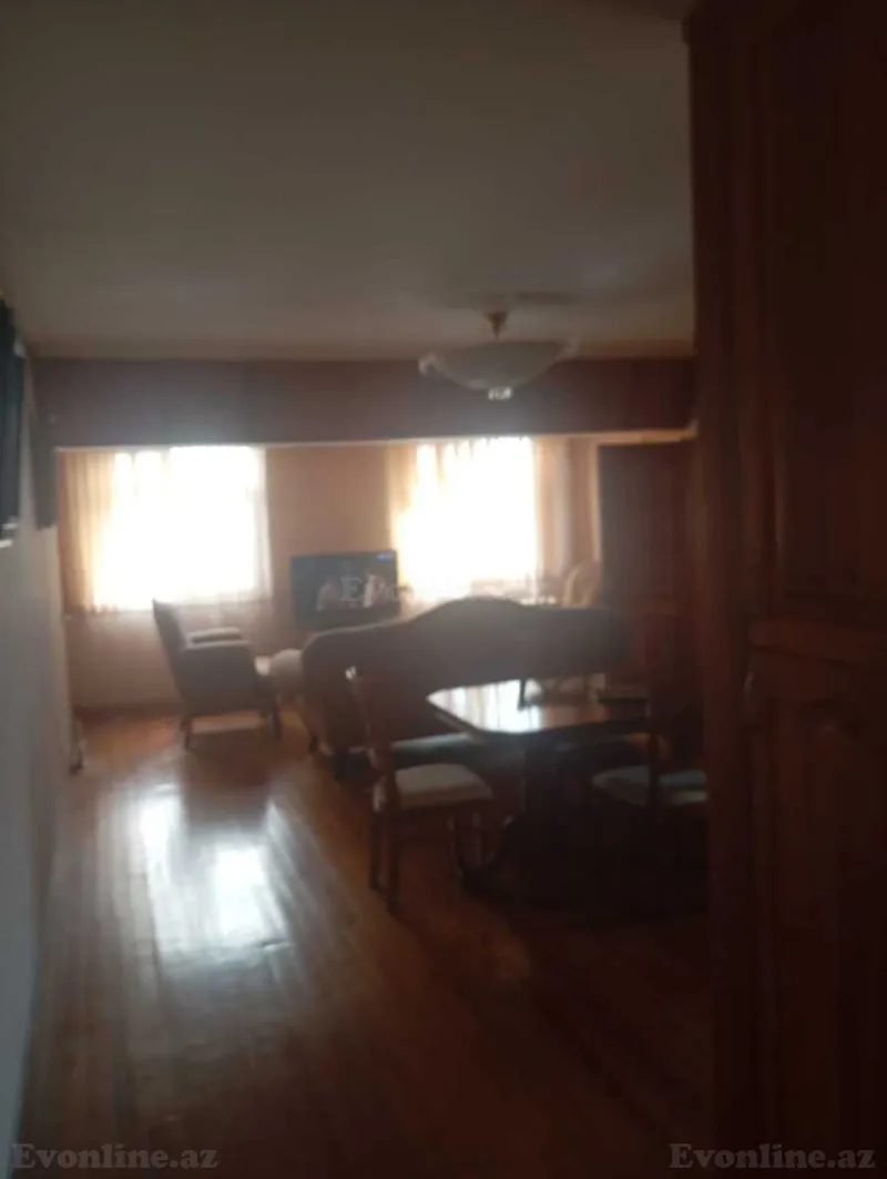 Satılır 3 otaqlı Mənzil Köhnə tikili 75 m² Sahil m. - şəkil 17