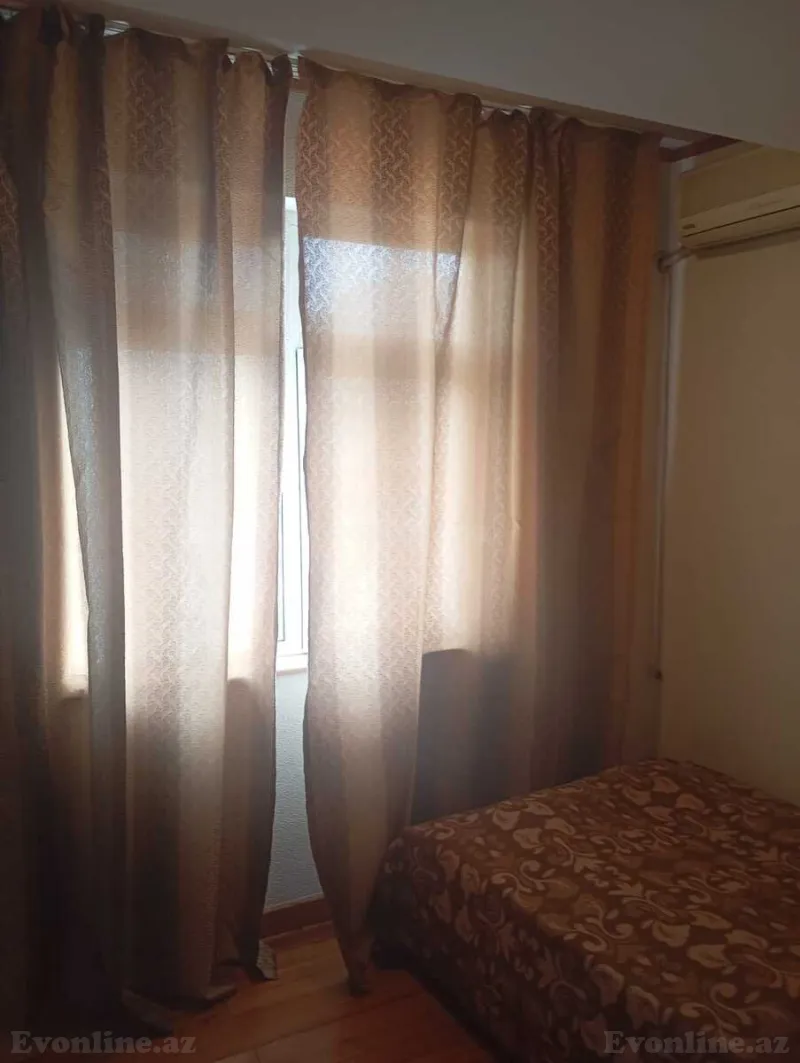 Satılır 3 otaqlı Mənzil Köhnə tikili 75 m² Sahil m. - şəkil 22