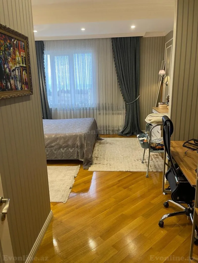 Satılır 4 otaqlı Mənzil Yeni tikili 168 m² Badamdar - şəkil 13