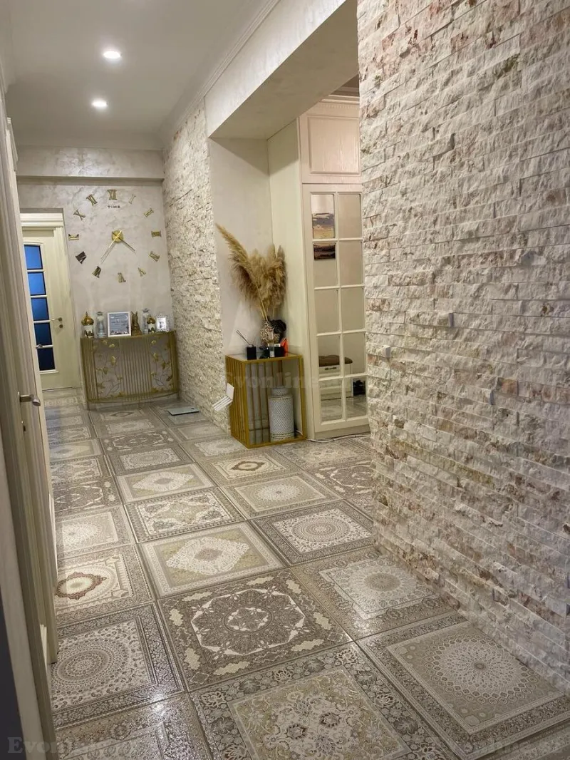 Satılır 4 otaqlı Mənzil Yeni tikili 168 m² Badamdar - şəkil 22