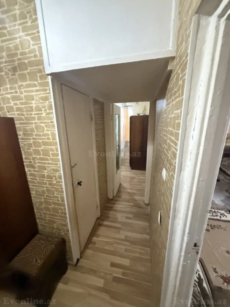 Satılır 2 otaqlı Mənzil Köhnə tikili 45 m² 8-ci mikrorayon - şəkil 5