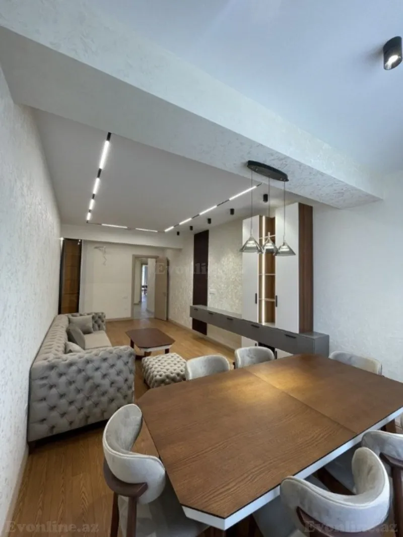 Satılır 3 otaqlı Mənzil Yeni tikili 132.2 m² 28 May m. - şəkil 2