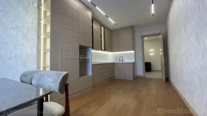 Satılır 3 otaqlı Mənzil Yeni tikili 132.2 m² 28 May m. - şəkil 8