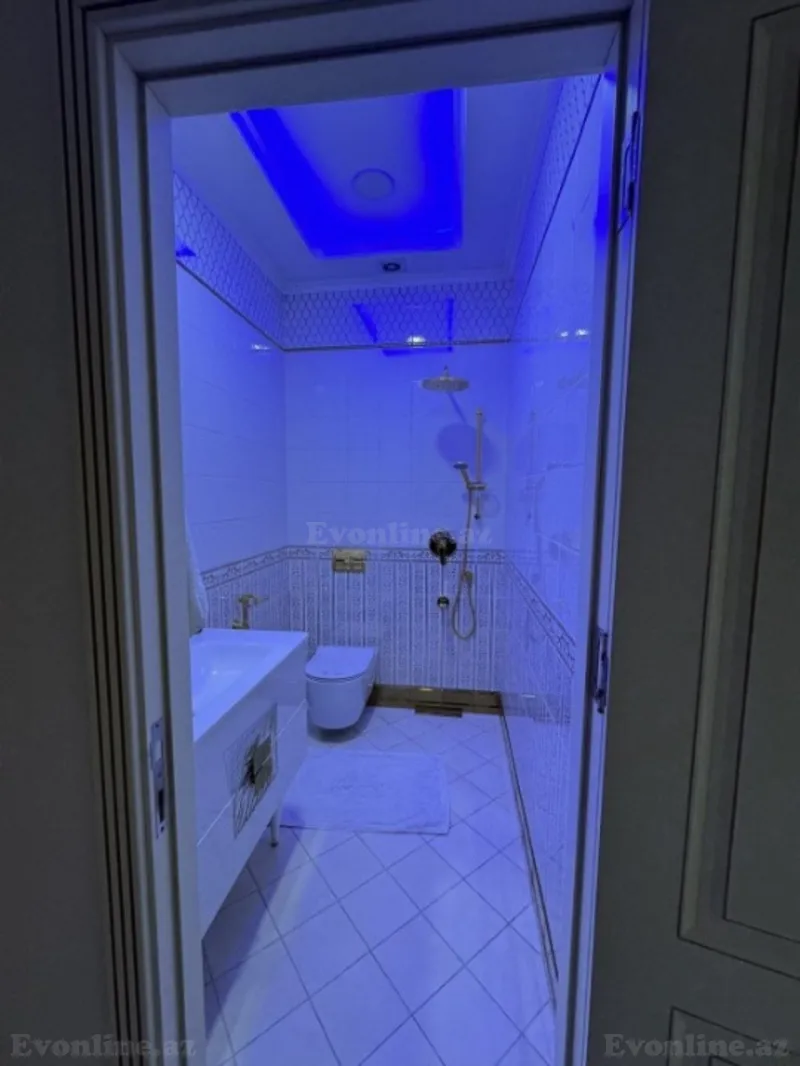 Satılır 3 otaqlı Mənzil Yeni tikili 125 m² 8 Noyabr m. - şəkil 8