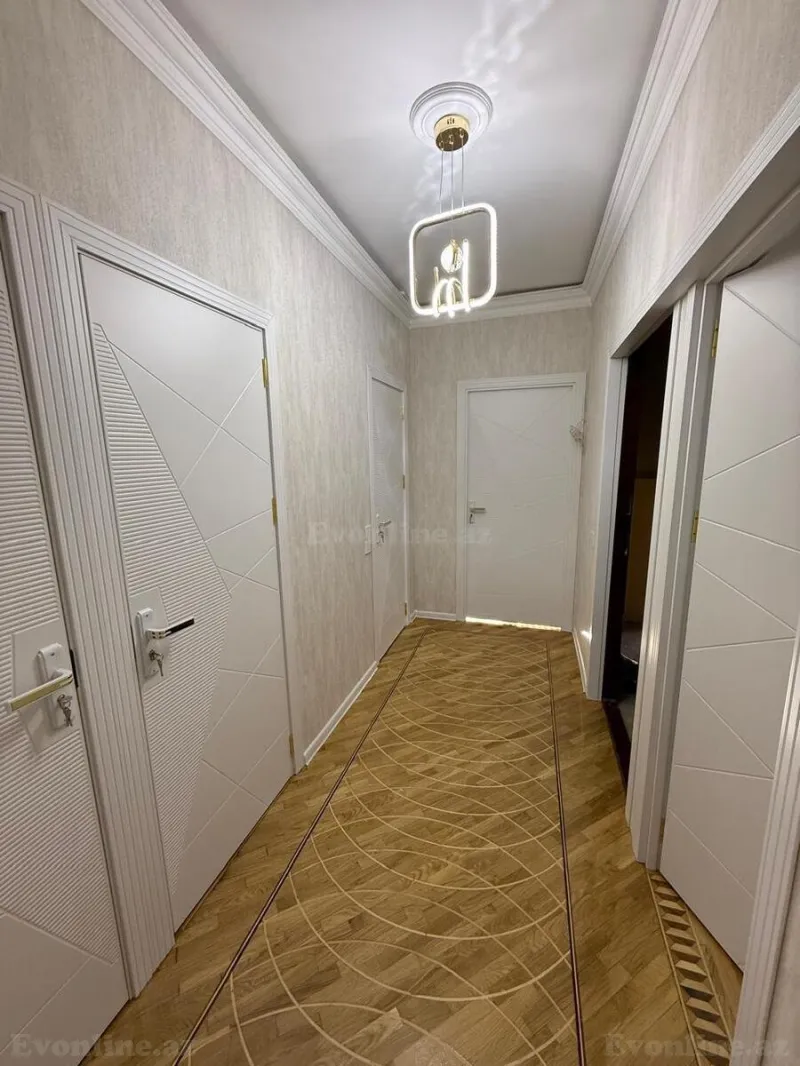 Satılır 2 otaqlı Mənzil Köhnə tikili 65 m² 9-cu mikrorayon - şəkil 8