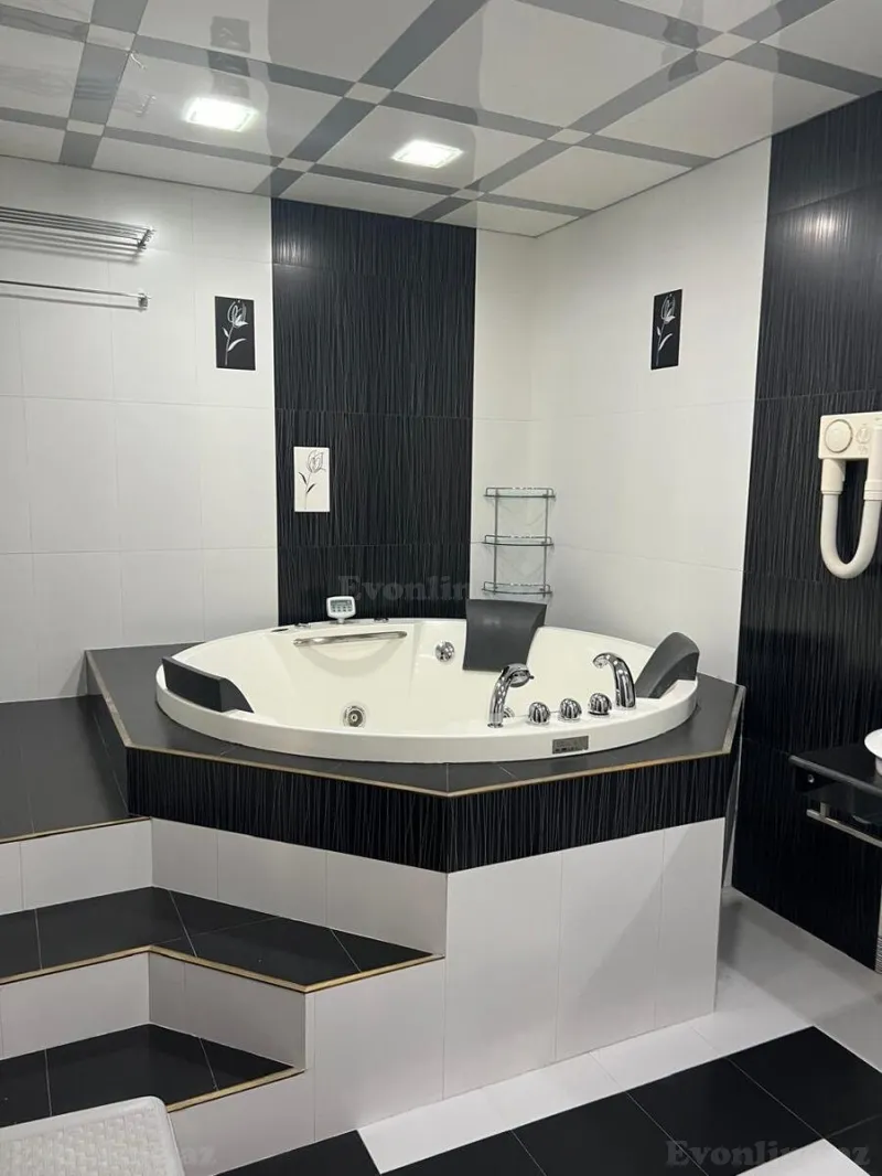 Kirayə verilir 4 otaqlı Mənzil Yeni tikili 160 m² Nəsimi r. - şəkil 12