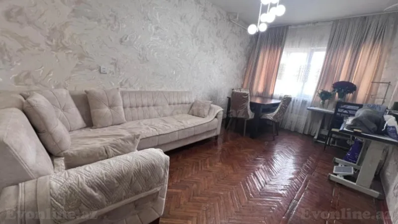 Satılır 4 otaqlı Mənzil Köhnə tikili 100 m² Həzi Aslanov