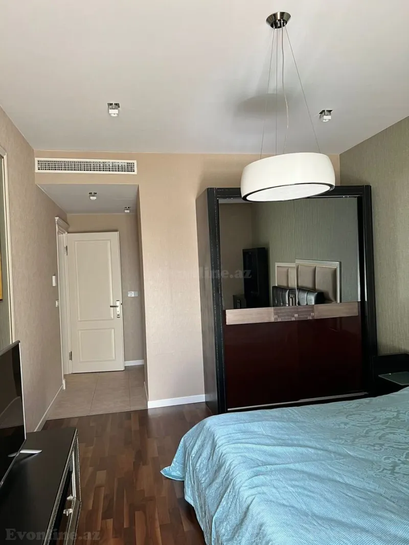 Kirayə verilir 3 otaqlı Mənzil Yeni tikili 138 m² 28 May m. - şəkil 3