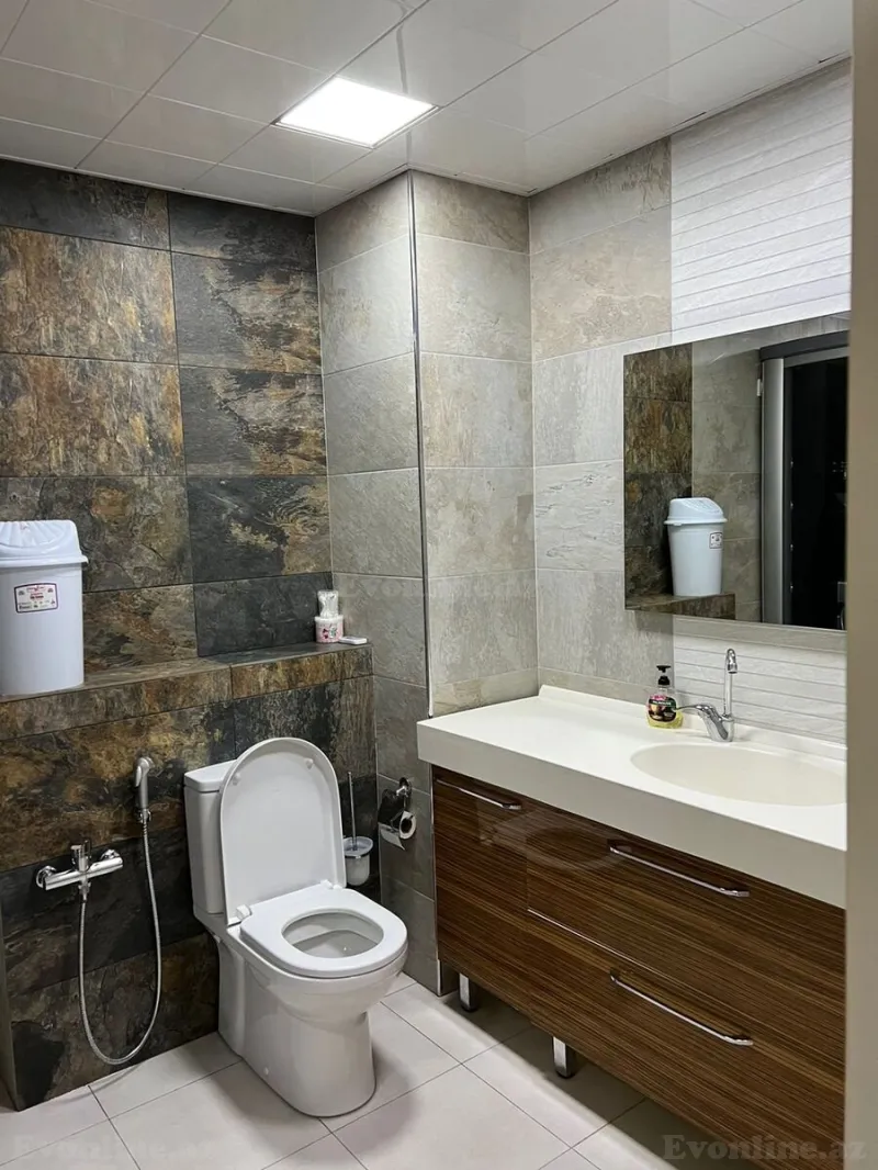 Kirayə verilir 3 otaqlı Mənzil Yeni tikili 138 m² 28 May m. - şəkil 4