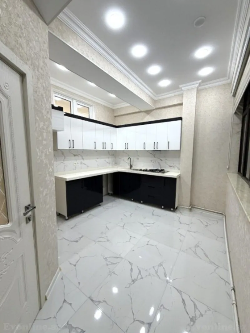 Satılır 2 otaqlı Mənzil Yeni tikili 80 m² 4-cü mikrorayon - şəkil 3