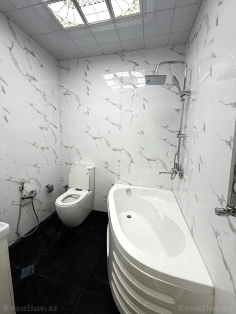 Satılır 2 otaqlı Mənzil Yeni tikili 80 m² 4-cü mikrorayon - şəkil 9