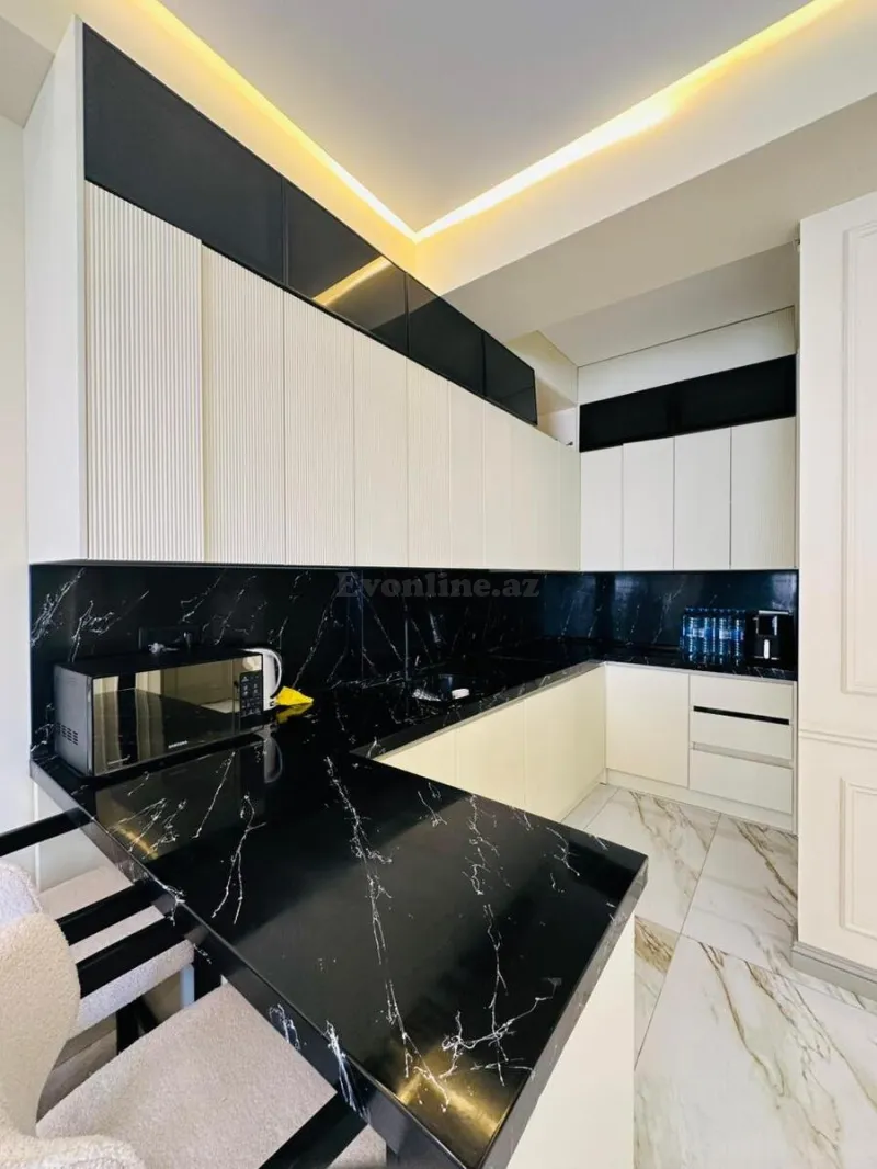 Satılır 3 otaqlı Mənzil Yeni tikili 106 m² 28 May m. - şəkil 14