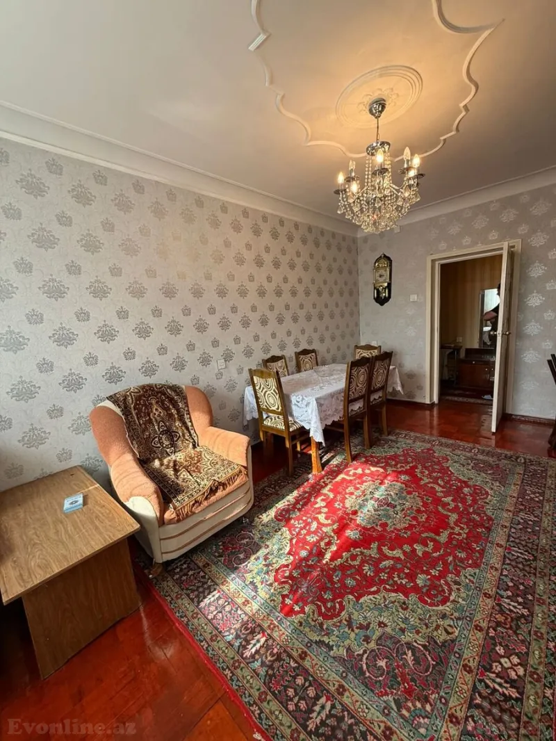 Satılır 4 otaqlı Mənzil Köhnə tikili 70 m² Biləcəri - şəkil 3