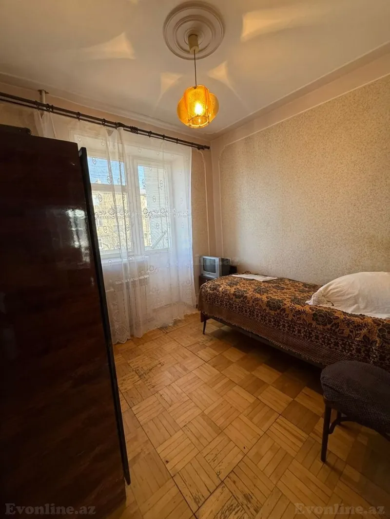 Satılır 4 otaqlı Mənzil Köhnə tikili 70 m² Biləcəri - şəkil 7