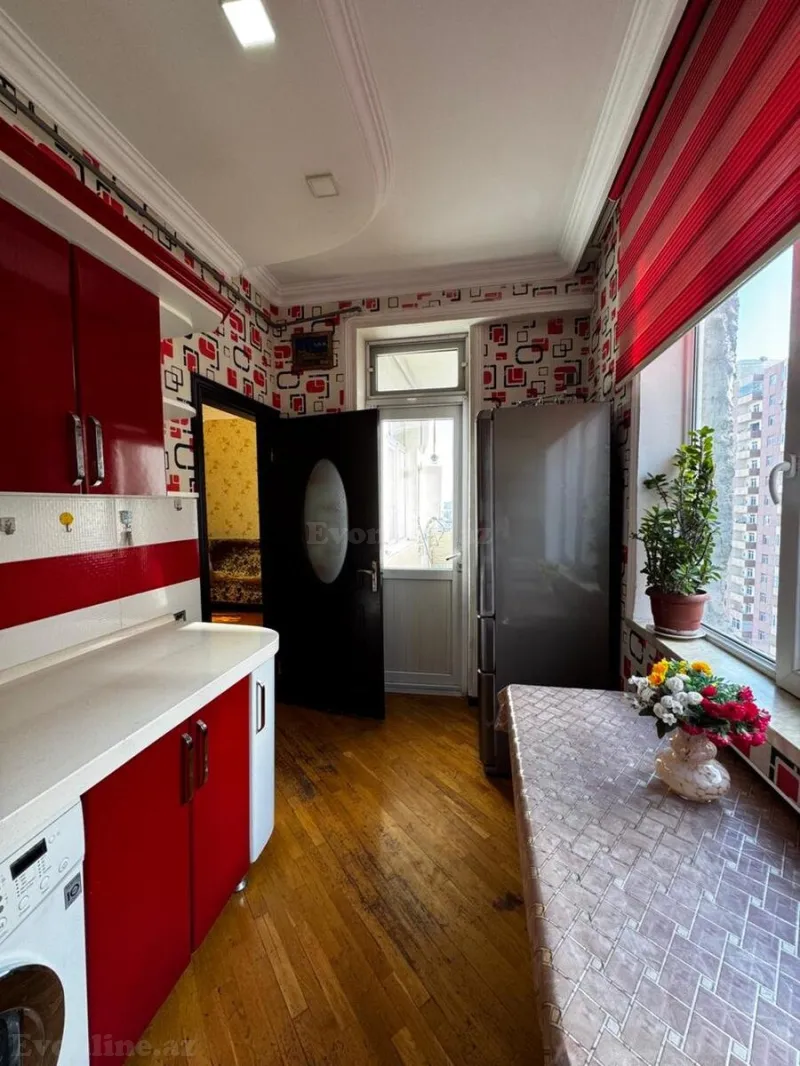 Kirayə verilir 3 otaqlı Mənzil Yeni tikili 70 m² İnşaatçılar m. - şəkil 3