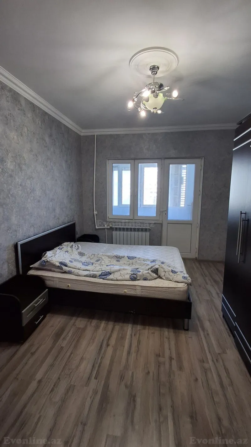 Satılır 2 otaqlı Mənzil Köhnə tikili 65 m² Binəqədi r. - şəkil 4