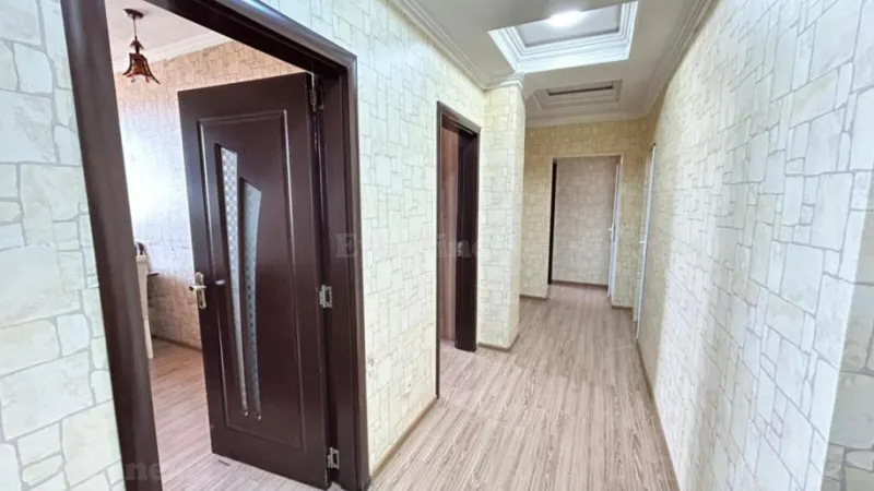 Satılır 2 otaqlı Mənzil Yeni tikili 90 m² Xalqlar Dostluğu m. - şəkil 12