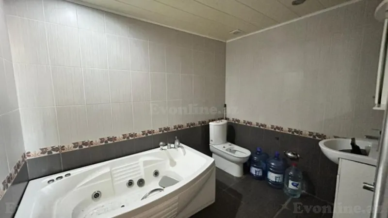 Satılır 2 otaqlı Mənzil Yeni tikili 90 m² Xalqlar Dostluğu m. - şəkil 13