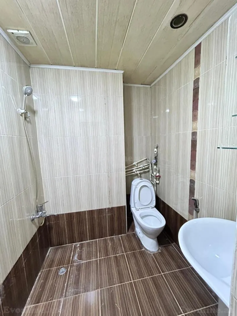 Satılır 2 otaqlı Mənzil Yeni tikili 90 m² Xalqlar Dostluğu m. - şəkil 14