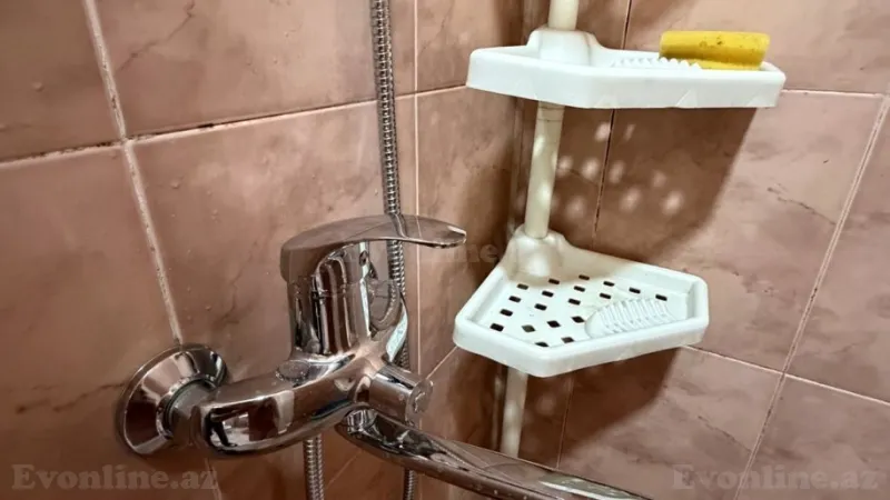 Kirayə verilir 2 otaqlı Mənzil Köhnə tikili 30 m² Bayıl - şəkil 9