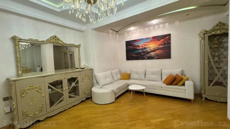 Satılır 4 otaqlı Mənzil Köhnə tikili 170 m² 6-cı mikrorayon - şəkil 2