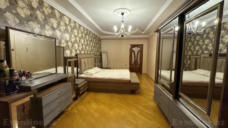 Satılır 4 otaqlı Mənzil Köhnə tikili 170 m² 6-cı mikrorayon - şəkil 7