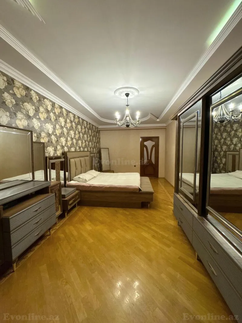 Satılır 4 otaqlı Mənzil Köhnə tikili 170 m² 6-cı mikrorayon - şəkil 8