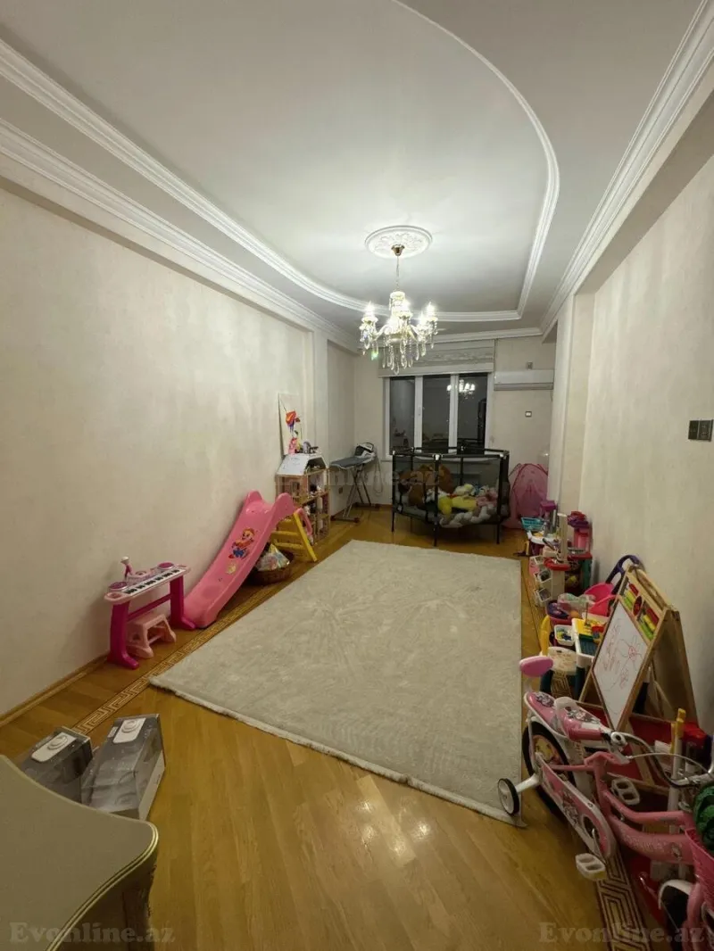 Satılır 4 otaqlı Mənzil Köhnə tikili 170 m² 6-cı mikrorayon - şəkil 10