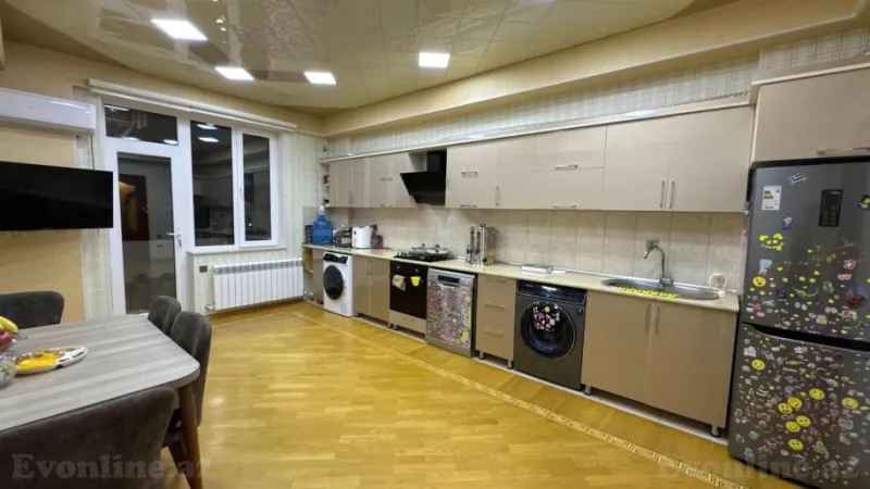 Satılır 4 otaqlı Mənzil Köhnə tikili 170 m² 6-cı mikrorayon - şəkil 14