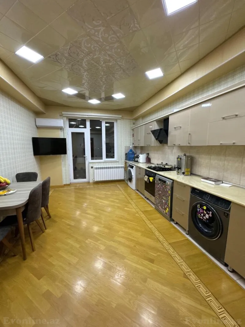 Satılır 4 otaqlı Mənzil Köhnə tikili 170 m² 6-cı mikrorayon - şəkil 15