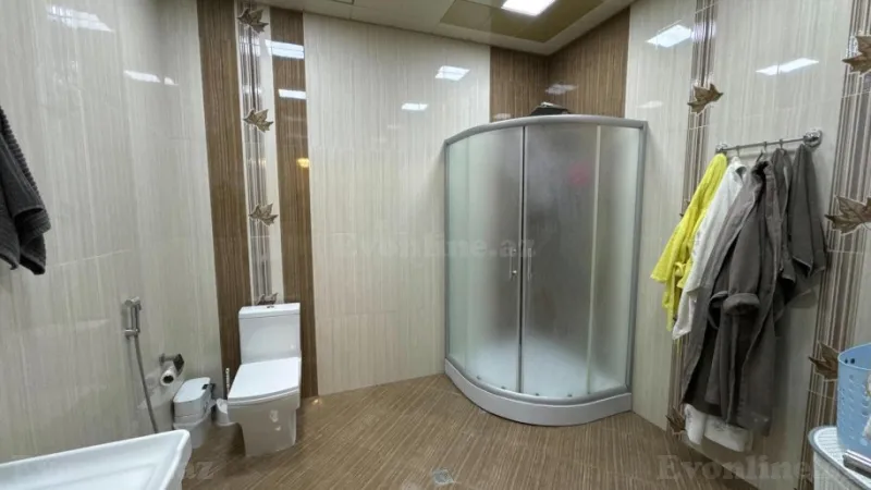 Satılır 4 otaqlı Mənzil Köhnə tikili 170 m² 6-cı mikrorayon - şəkil 17