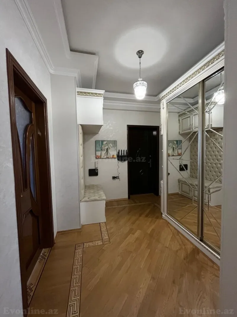 Satılır 4 otaqlı Mənzil Köhnə tikili 170 m² 6-cı mikrorayon - şəkil 22