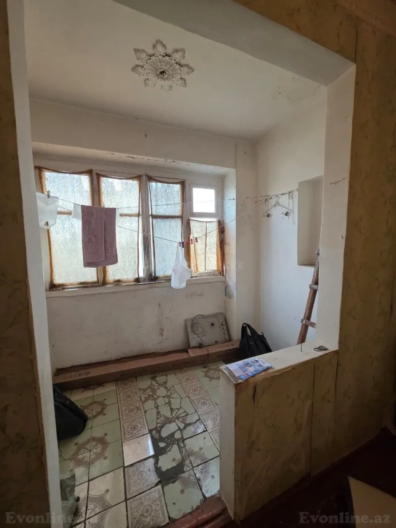 Satılır 3 otaqlı Mənzil Köhnə tikili 80 m² Əhmədli m. - şəkil 15