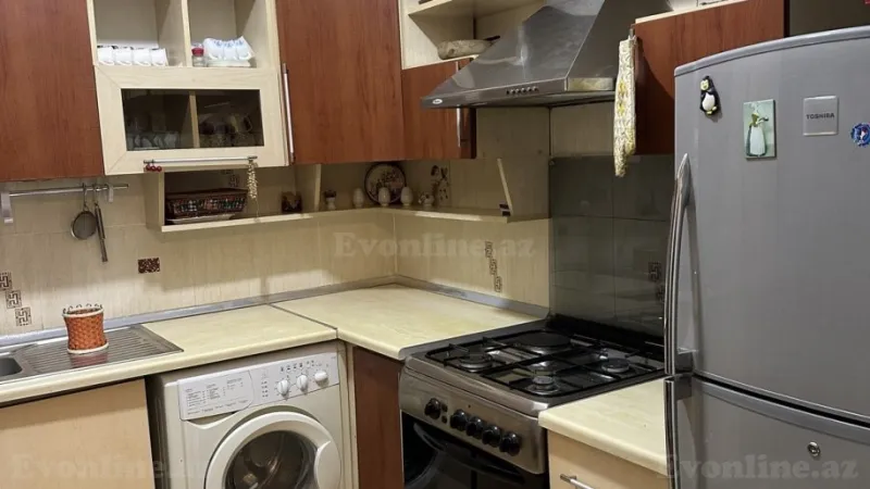 Kirayə verilir 3 otaqlı Mənzil Yeni tikili 100 m² 8 Noyabr m. - şəkil 2