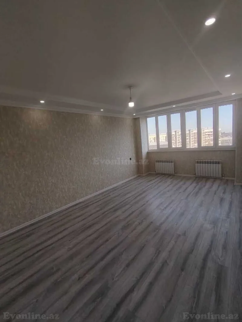 3 otaqlı Mənzil 70 m² Gəncə Satılır