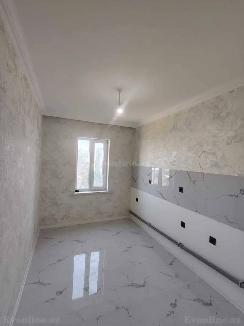 Satılır 3 otaqlı Mənzil Köhnə tikili 70 m² Gəncə - şəkil 3