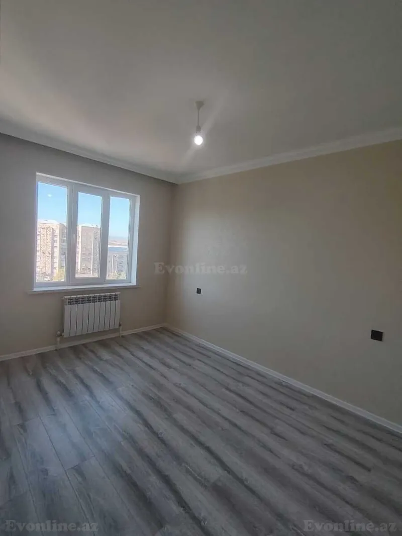 Satılır 3 otaqlı Mənzil Köhnə tikili 70 m² Gəncə - şəkil 4