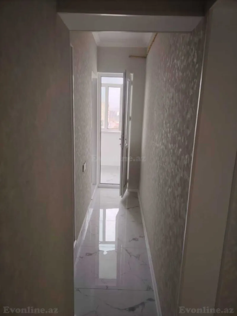 Satılır 3 otaqlı Mənzil Köhnə tikili 70 m² Gəncə - şəkil 7