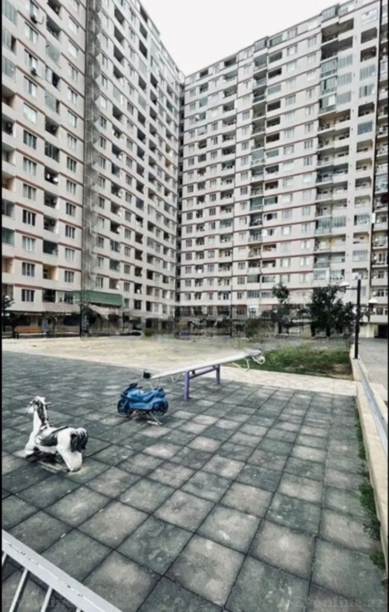 Satılır 3 otaqlı Mənzil Yeni tikili 124 m² 20 Yanvar m.