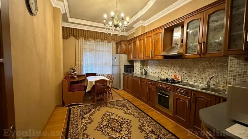 Kirayə verilir 3 otaqlı Mənzil Yeni tikili 141 m² Nərimanov r. - şəkil 10