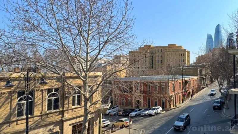 Satılır 3 otaqlı Mənzil Köhnə tikili 90 m² İçərişəhər m. - şəkil 5