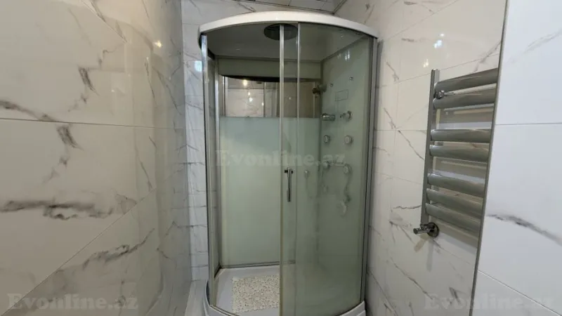 Satılır 4 otaqlı Mənzil Yeni tikili 184 m² 28 May m. - şəkil 10