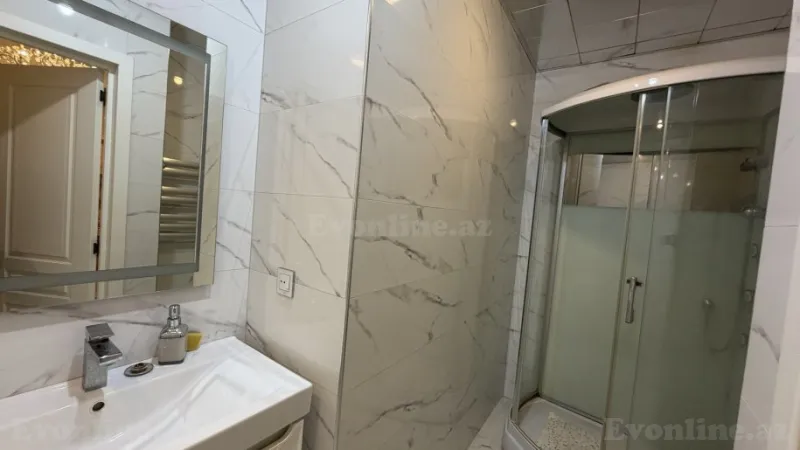 Satılır 4 otaqlı Mənzil Yeni tikili 184 m² 28 May m. - şəkil 15