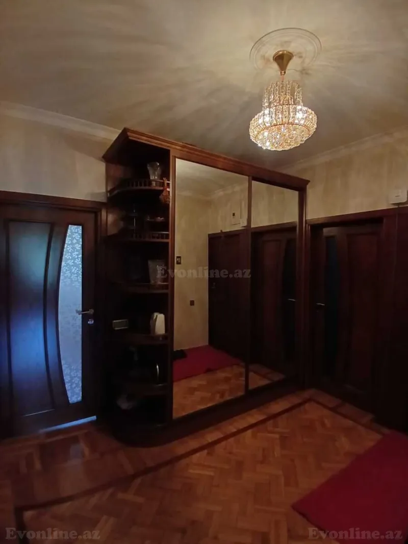 Satılır 4 otaqlı Mənzil Köhnə tikili 110 m² 8-ci mikrorayon - şəkil 21