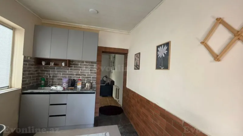 Kirayə verilir 2 otaqlı Mənzil Köhnə tikili 55 m² Bayıl - şəkil 6