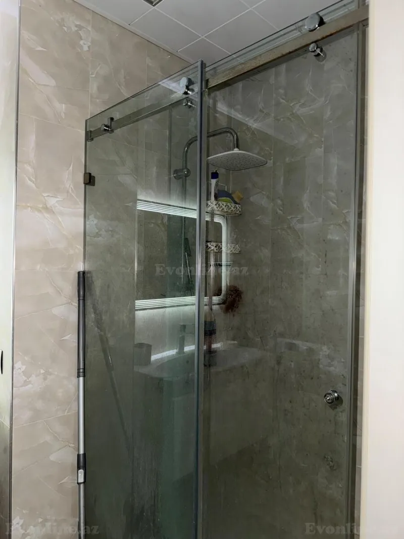 Kirayə verilir 3 otaqlı Mənzil Yeni tikili 90 m² Gənclik m. - şəkil 25