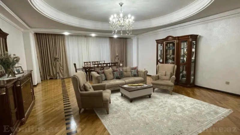 Satılır 4 otaqlı Mənzil Yeni tikili 230 m² Gənclik m. - şəkil 2