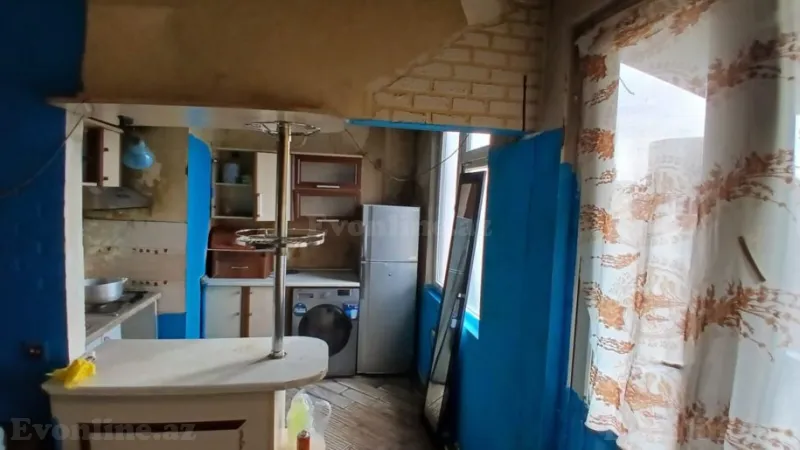 Satılır 3 otaqlı Mənzil Köhnə tikili 75 m² 3-cü mikrorayon - şəkil 2