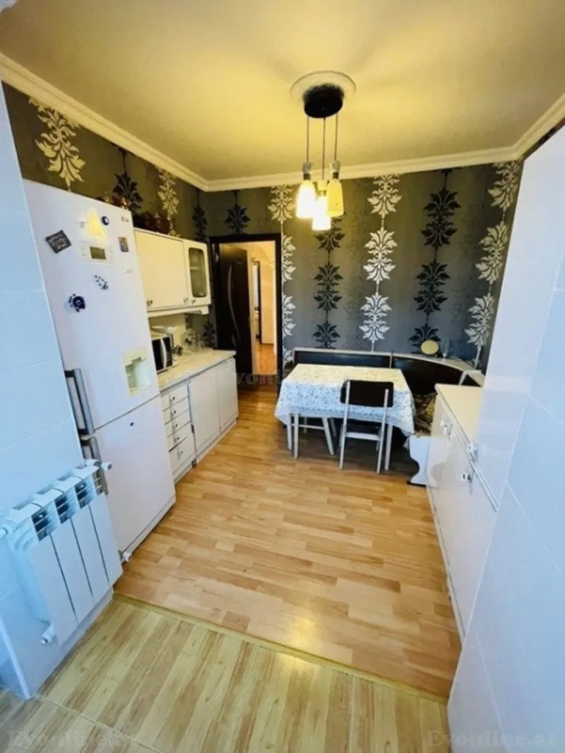 Satılır 3 otaqlı Mənzil Köhnə tikili 85 m² Yasamal r. - şəkil 6